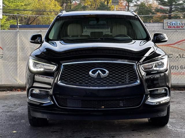 2016 INFINITI QX60 Base