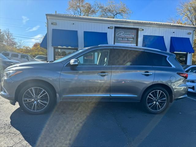 2016 INFINITI QX60 Base