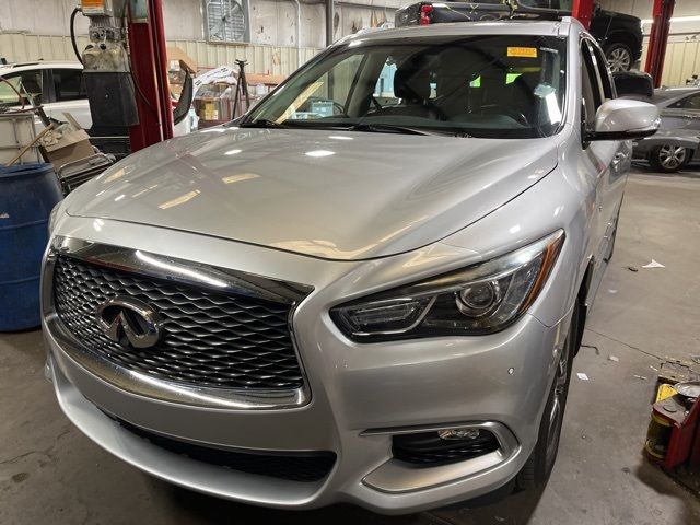 2016 INFINITI QX60 Base