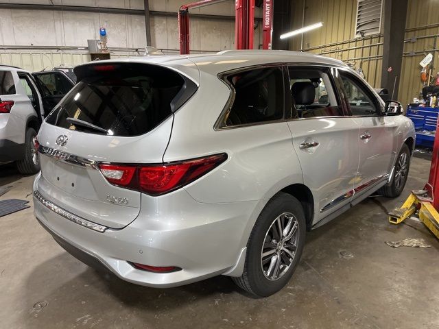 2016 INFINITI QX60 Base