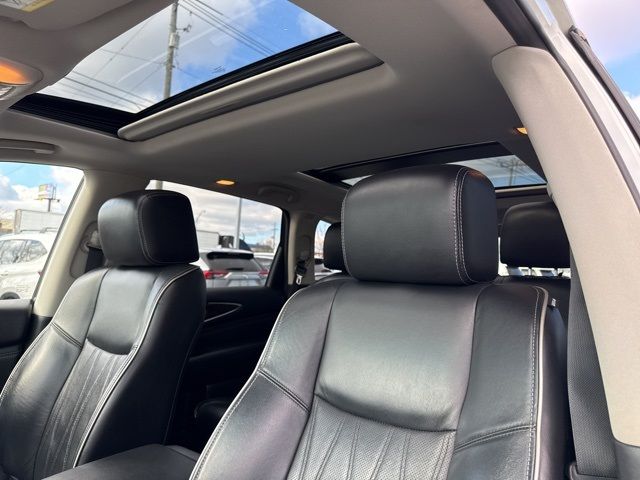 2016 INFINITI QX60 Base