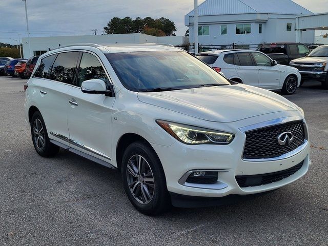 2016 INFINITI QX60 Base