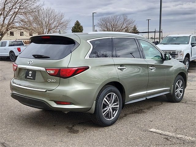 2016 INFINITI QX60 Base