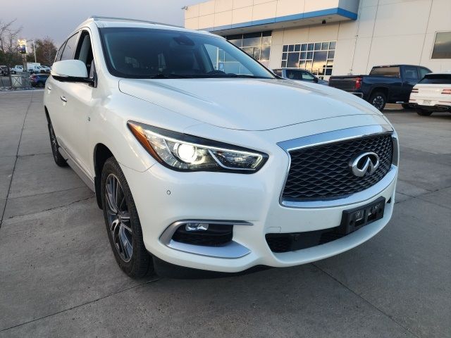 2016 INFINITI QX60 Base