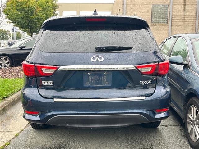 2016 INFINITI QX60 Base