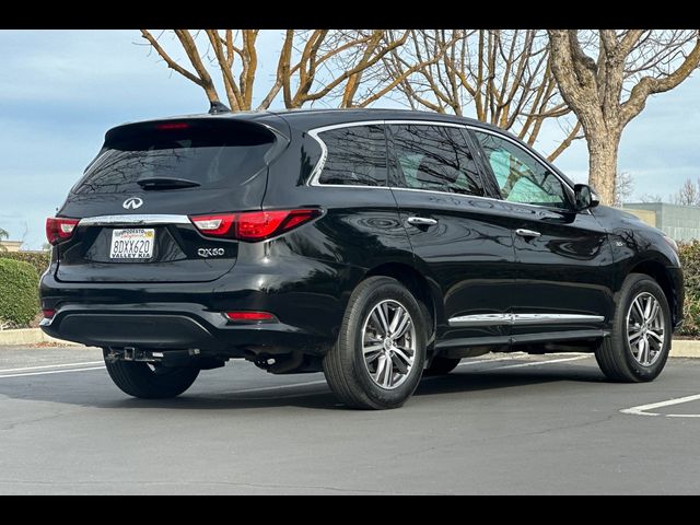 2016 INFINITI QX60 Base