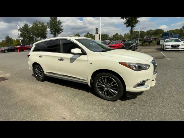 2016 INFINITI QX60 Base