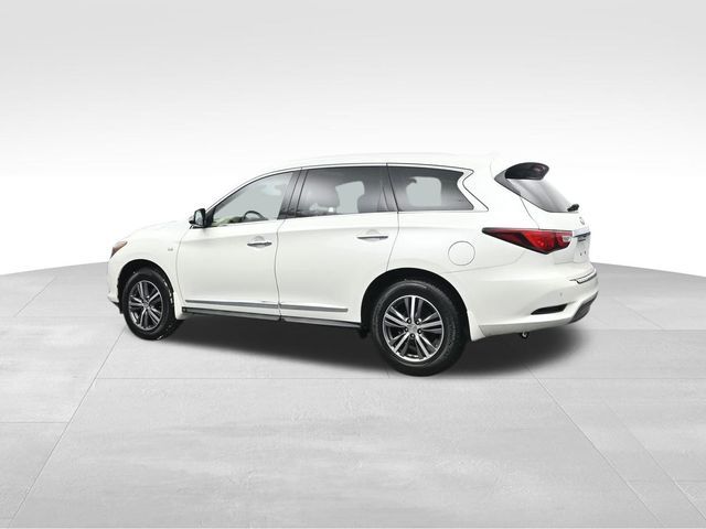 2016 INFINITI QX60 Base