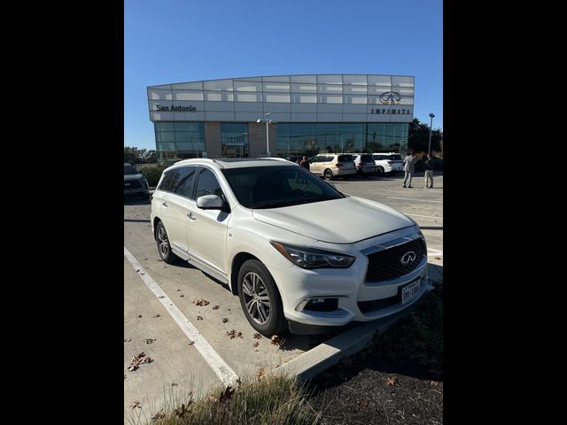 2016 INFINITI QX60 Base