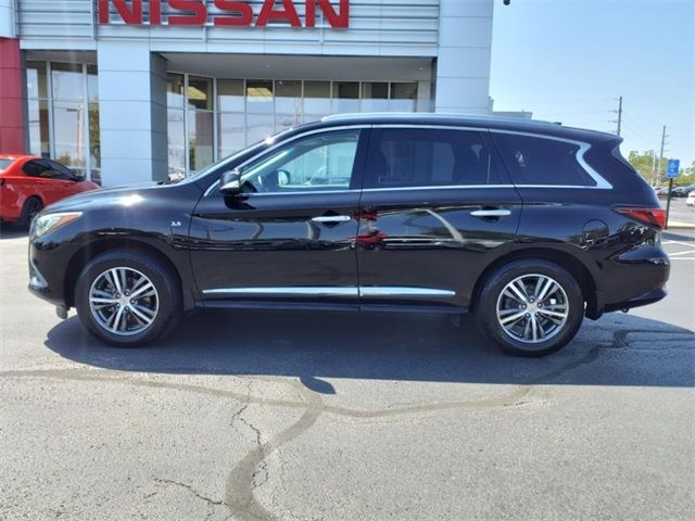 2016 INFINITI QX60 Base