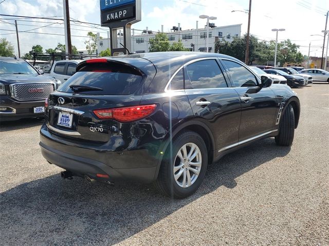 2016 INFINITI QX70 Base