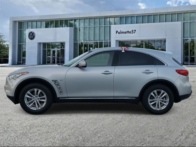 2016 INFINITI QX70 Base