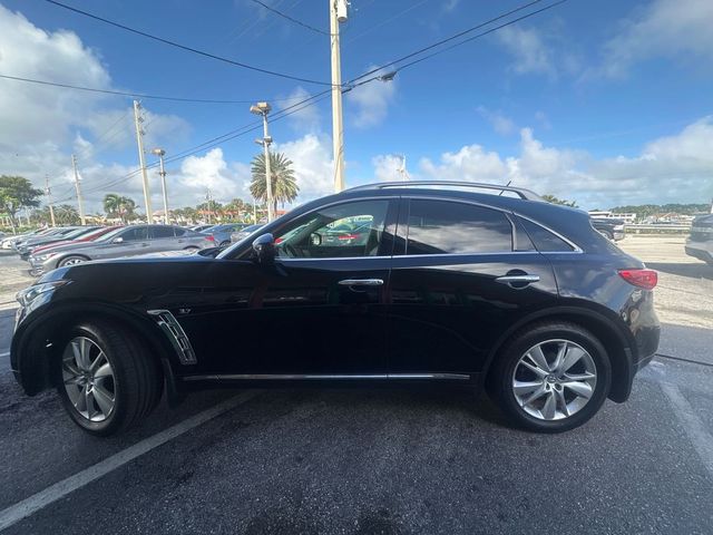 2016 INFINITI QX70 Base