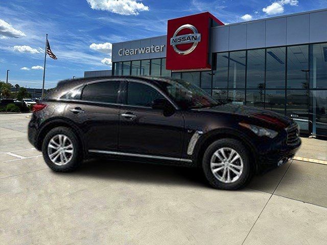 2016 INFINITI QX70 Base