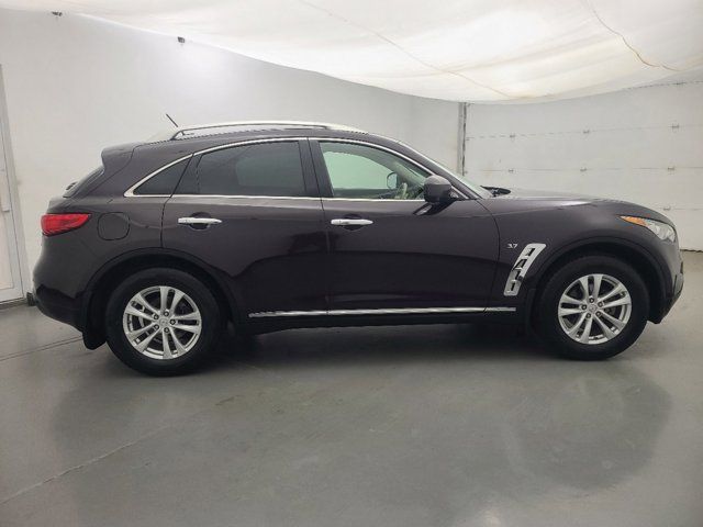 2016 INFINITI QX70 Base