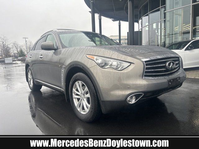 2016 INFINITI QX70 Base