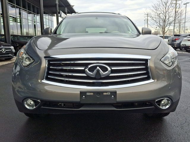 2016 INFINITI QX70 Base