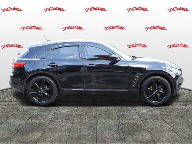 2016 INFINITI QX70 Base