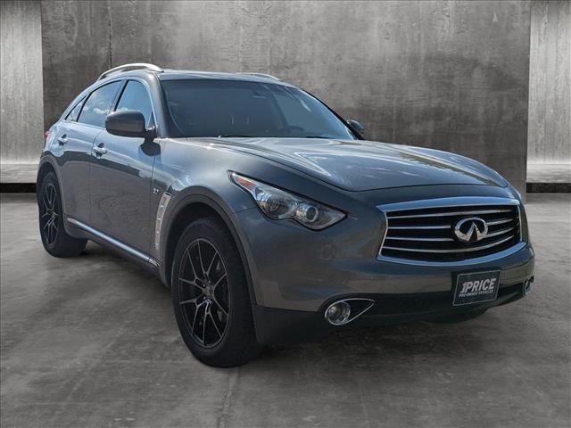 2016 INFINITI QX70 Base