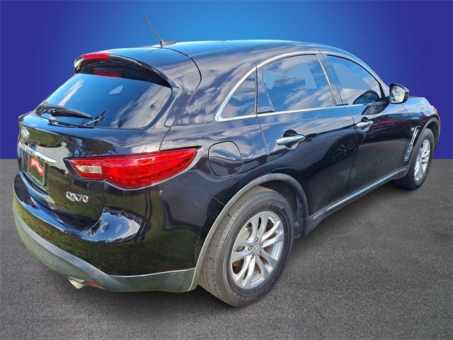 2016 INFINITI QX70 Base