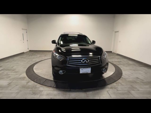 2016 INFINITI QX70 Base