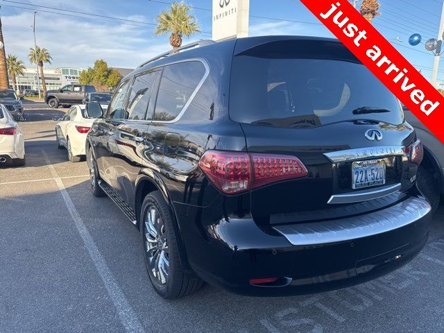 2016 INFINITI QX80 Base