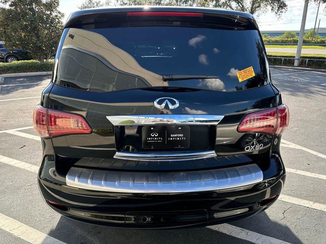 2016 INFINITI QX80 Base