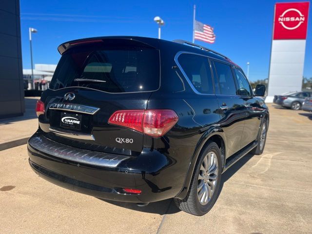 2016 INFINITI QX80 Base