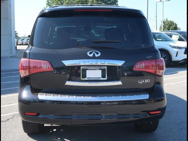 2016 INFINITI QX80 Base