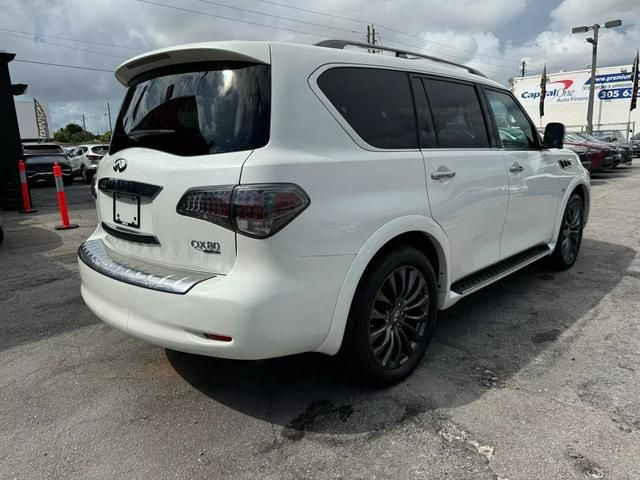 2016 INFINITI QX80 Limited