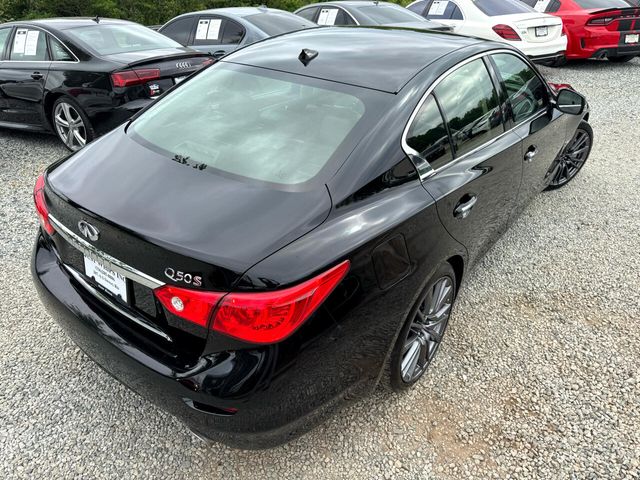 2016 INFINITI Q50 3.0T Red Sport 400