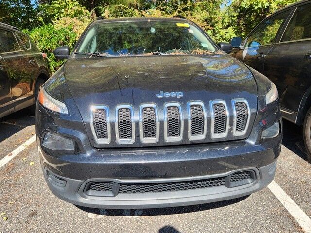 2016 Jeep Cherokee Sport