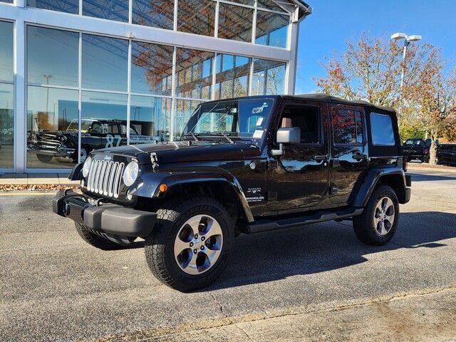 2016 Jeep Wrangler Unlimited Sahara