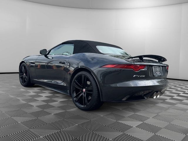 2016 Jaguar F-Type Base