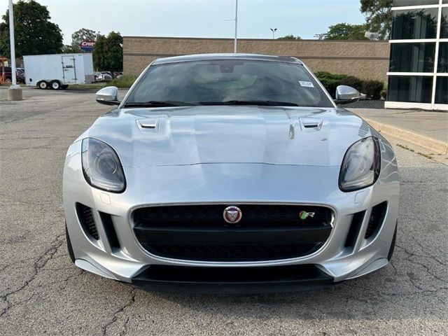 2016 Jaguar F-Type R