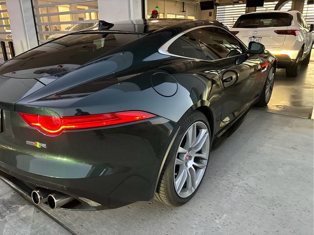 2016 Jaguar F-Type R