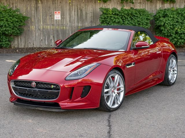 2016 Jaguar F-Type R