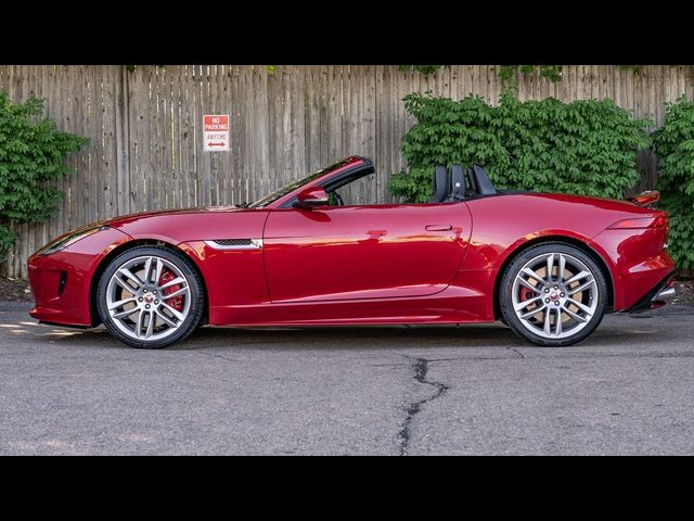 2016 Jaguar F-Type R