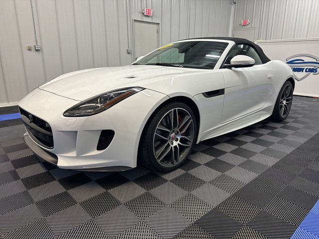 2016 Jaguar F-Type R