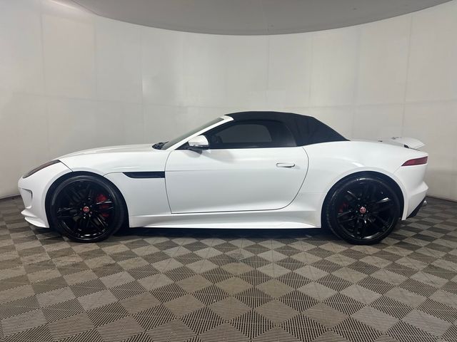 2016 Jaguar F-Type R