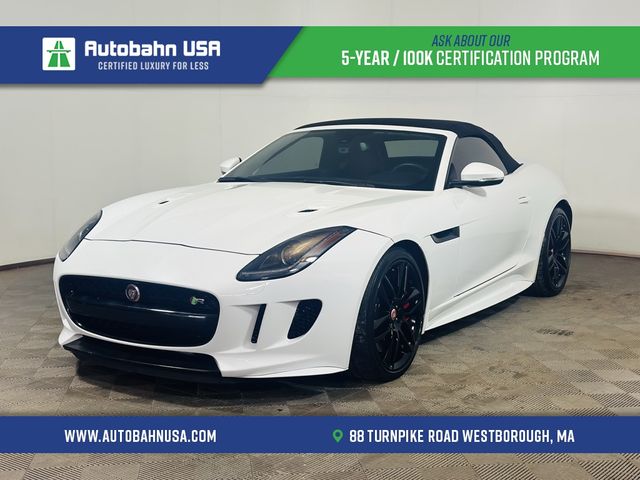 2016 Jaguar F-Type R