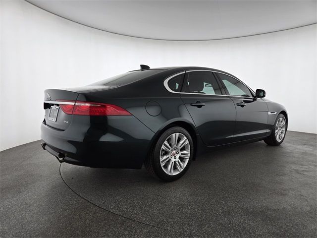 2016 Jaguar XF 35t Premium