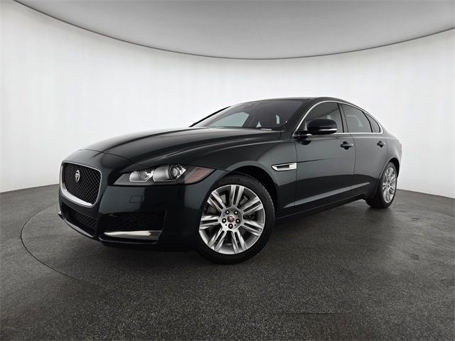 2016 Jaguar XF 35t Premium