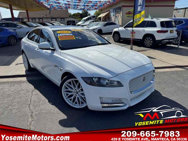 2016 Jaguar XF 35t Premium