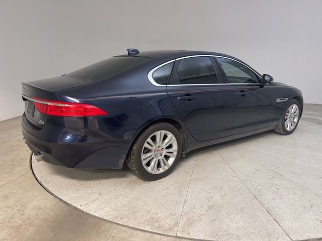 2016 Jaguar XF 35t Premium