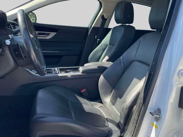 2016 Jaguar XF 35t Premium