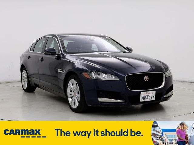 2016 Jaguar XF 35t Premium