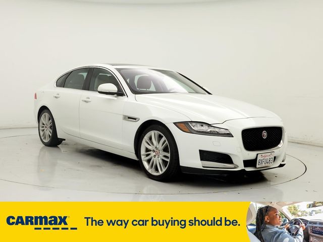 2016 Jaguar XF 35t Prestige