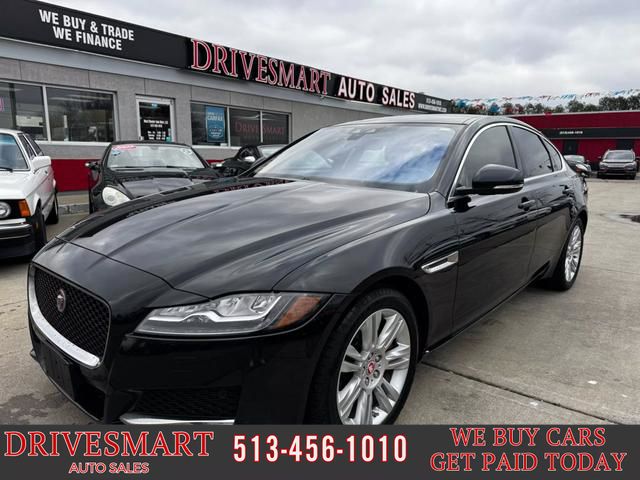 2016 Jaguar XF 35t Premium