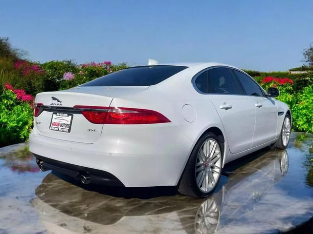 2016 Jaguar XF 35t Prestige